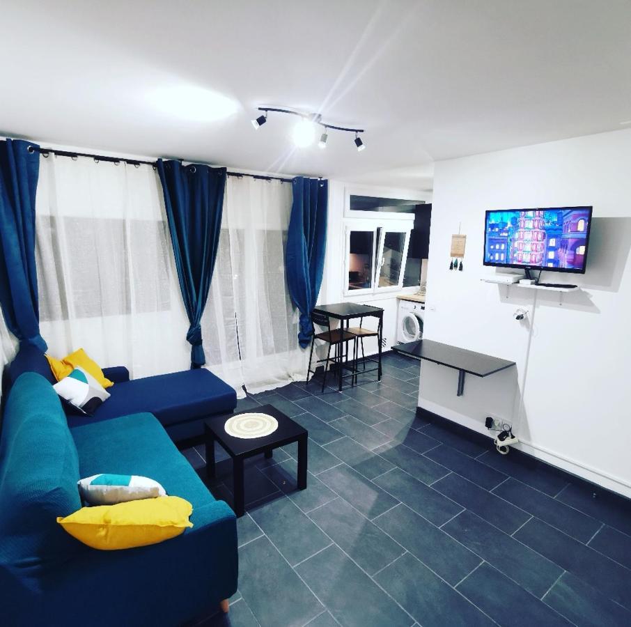 Suite Perla - Balneo Et Sauna Le Mée-sur-Seine Екстериор снимка